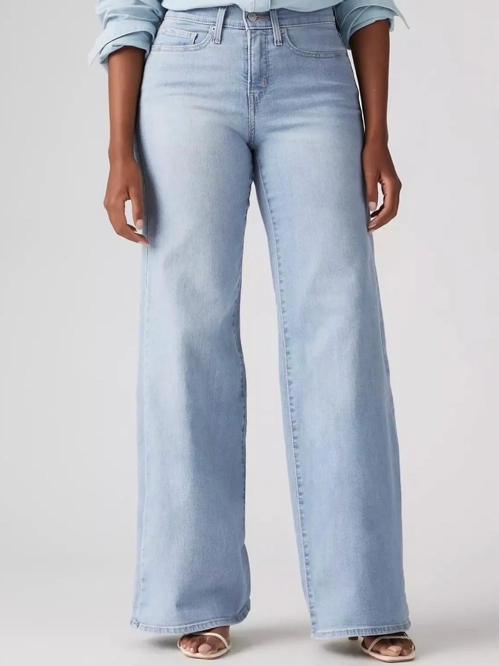 Levi's Light Blue 318 Shaping Wide Leg